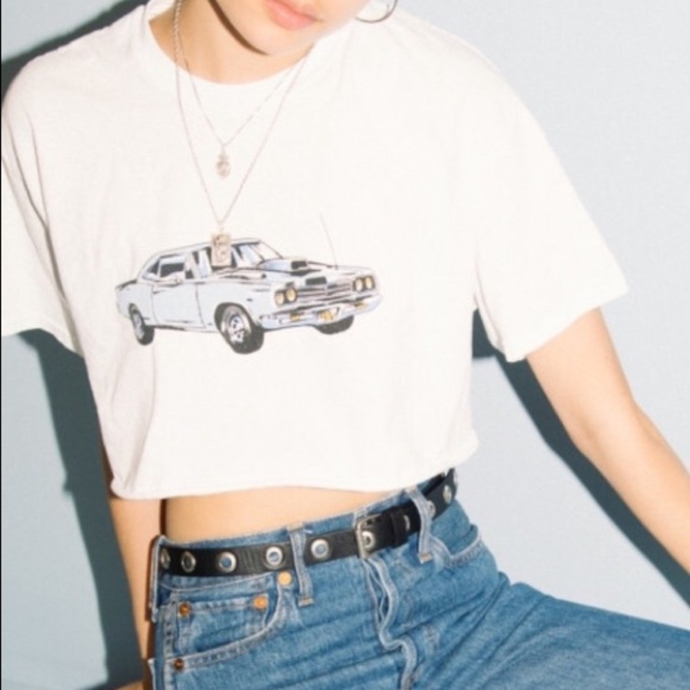 Brandy Melville Cropped Car Shirt